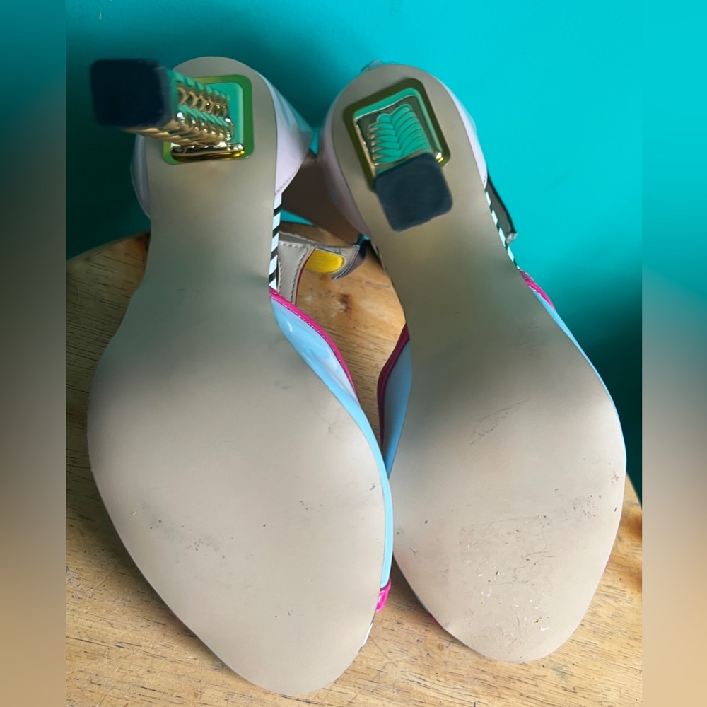 FSJ Multicolor Patent Leather T-Strap Heels | Gold Chain Block Heel | 8.5 - Picture 8 of 8